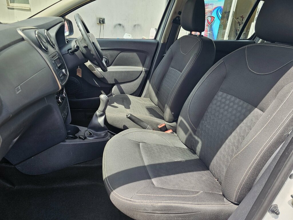 Dacia Logan 1.5 Dci Laureate Estate Euro 5 White #6