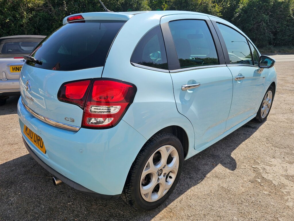 Citroen C3 1.6 Vti Exclusive Hatchback Euro 5 MJ10ORU Blue #2