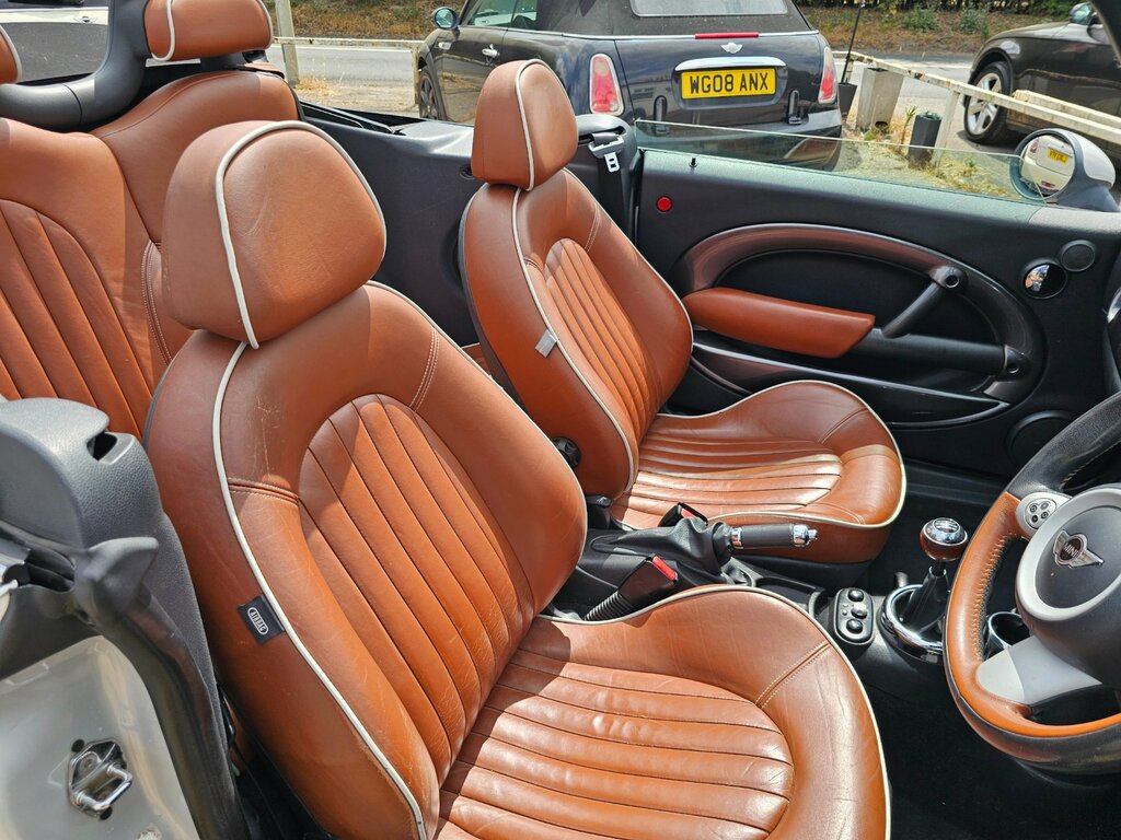 Mini Convertible 1.6 Cooper Sidewalk Convertible Silver #5