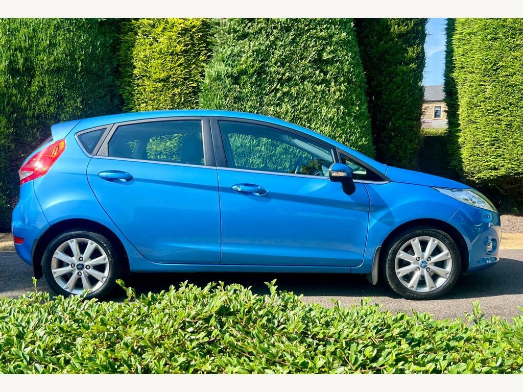 Ford Fiesta 1.4 Edge Blue #9