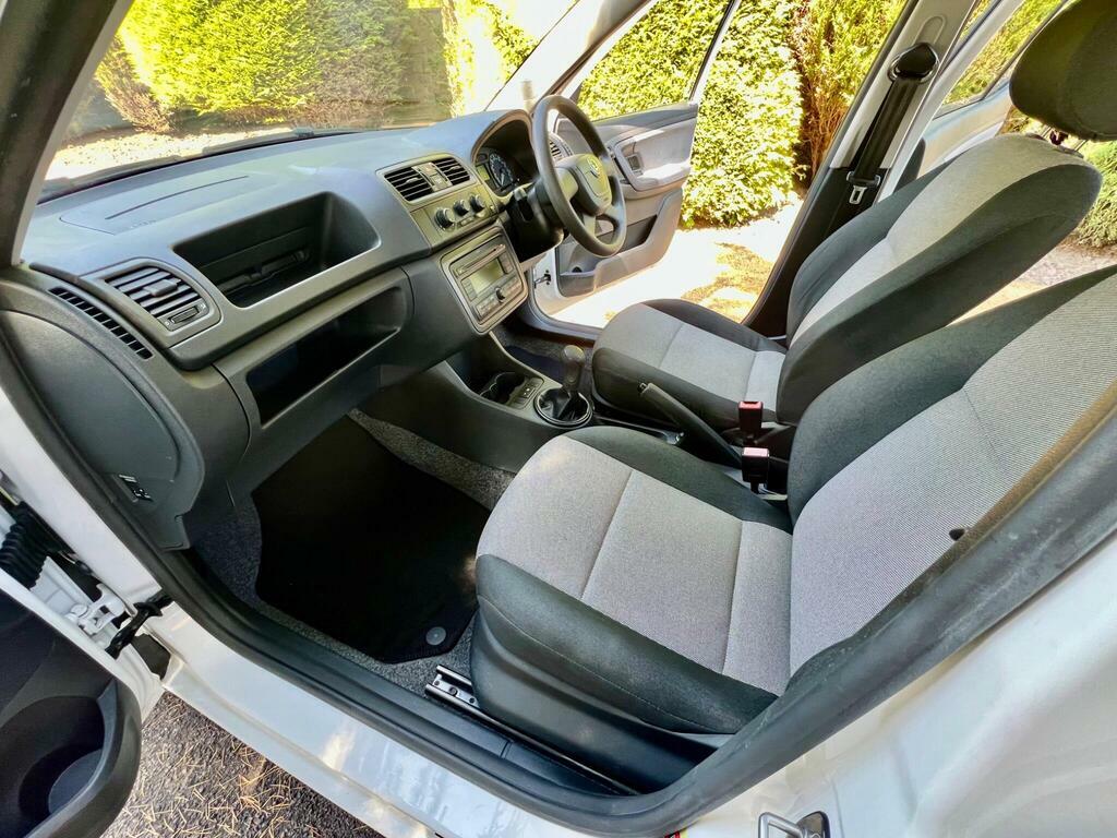 Skoda Fabia 1.2 Htp Silver #36