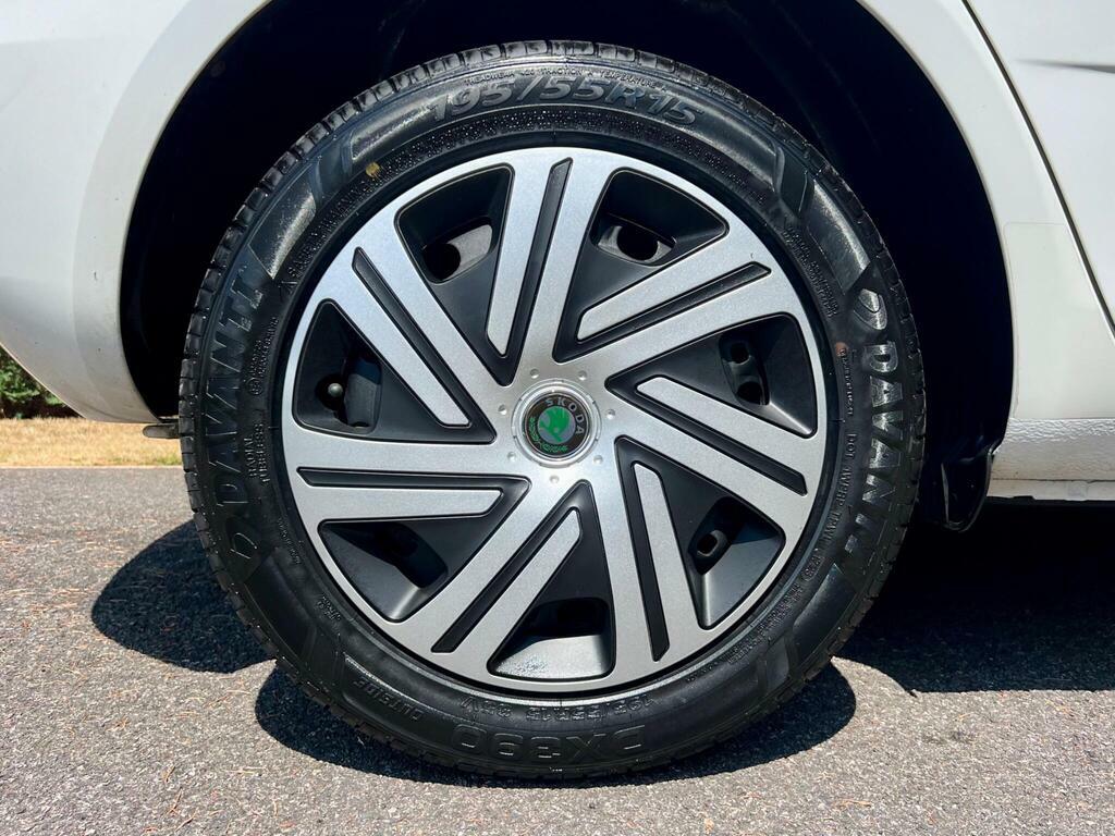 Skoda Fabia 1.2 Htp Silver #9