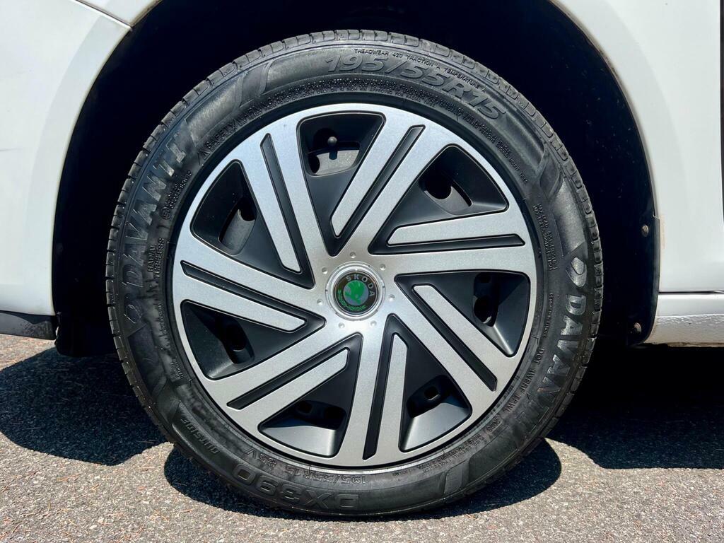 Skoda Fabia 1.2 Htp Silver #13