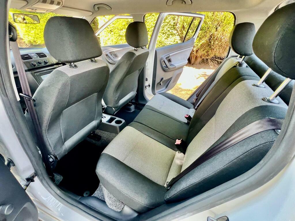 Skoda Fabia 1.2 Htp Silver #39