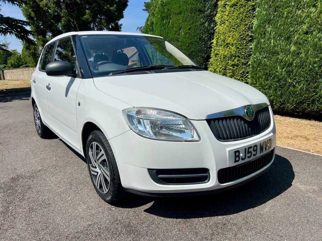 Skoda Fabia 1.2 Htp Silver #17