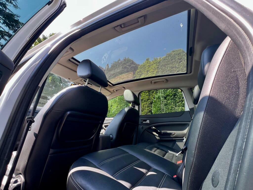 Ford Kuga 2.0 Tdci 163 Titanium X Powershift White #12