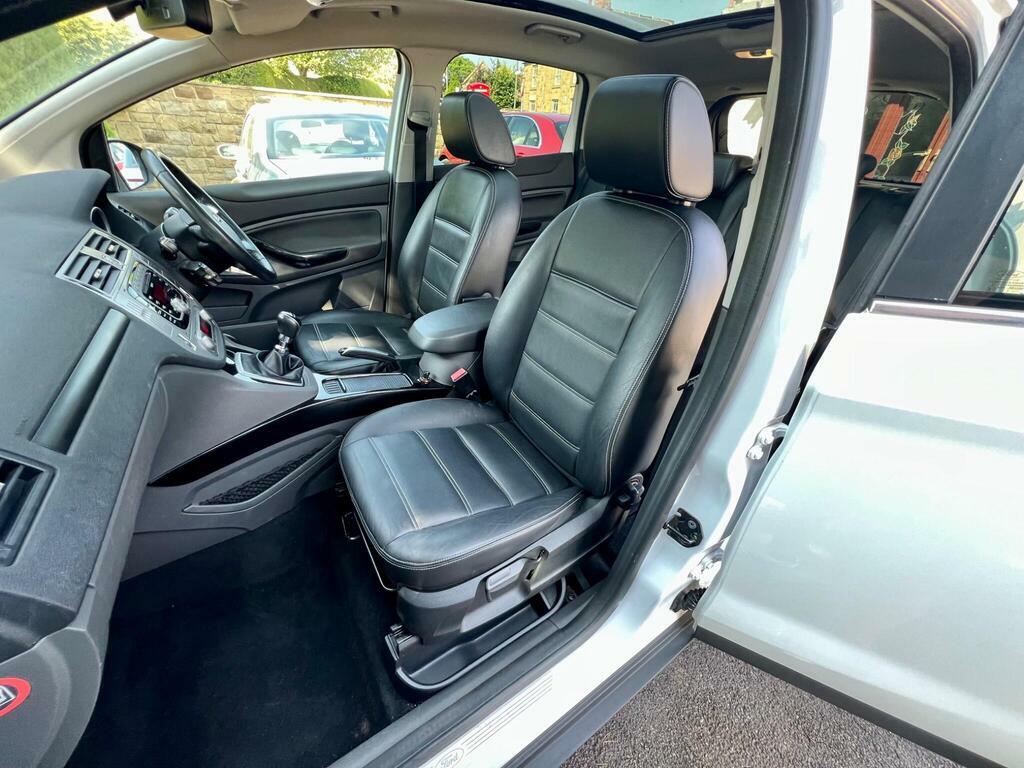 Ford Kuga 2.0 Tdci 163 Titanium X Powershift White #41