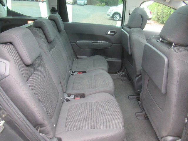 Peugeot 5008 2.0 Bluehdi Gt Line Suv Euro 6 Grey #26