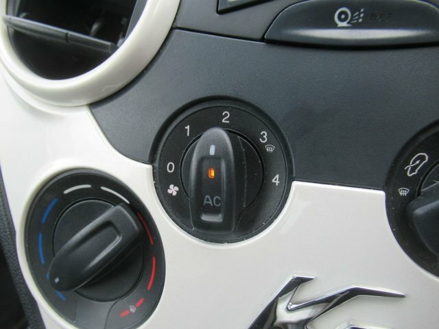 Ford KA 1.2 Zetec Hatchback Euro 5 Ss White #27