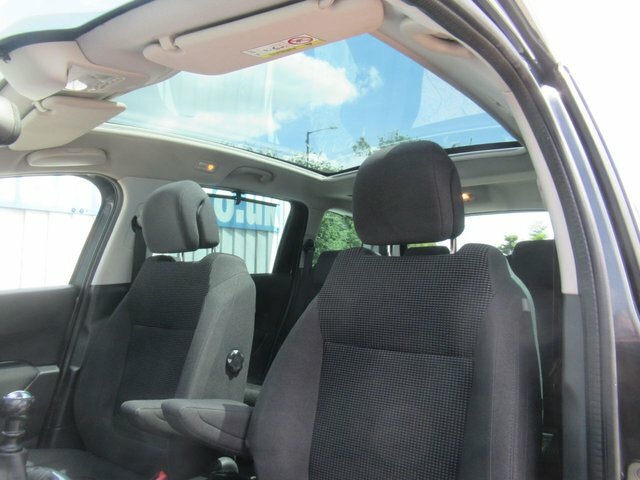 Peugeot 5008 1.6L Allure Black #20