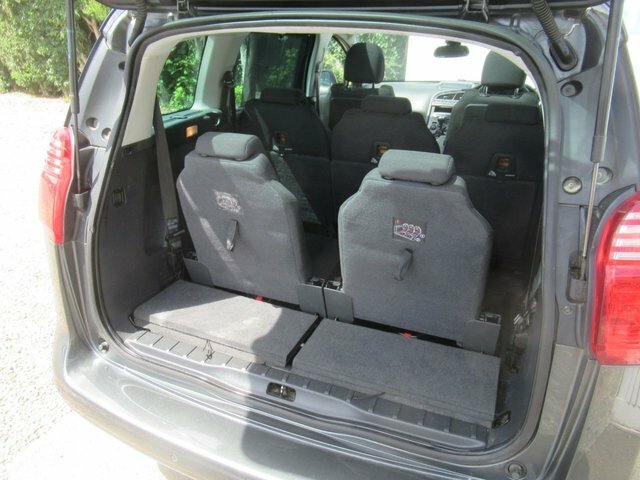 Peugeot 5008 1.6L Allure Black #27