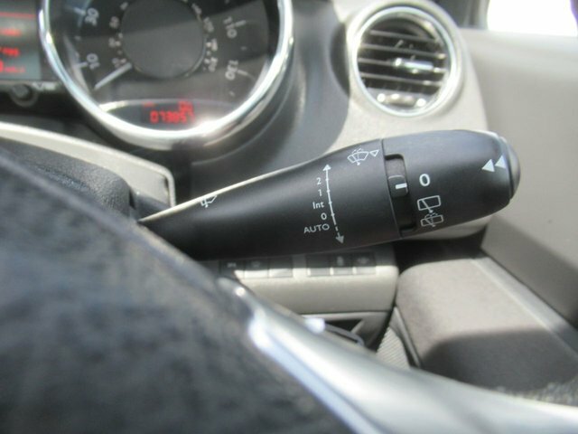 Peugeot 5008 1.6L Allure Black #36