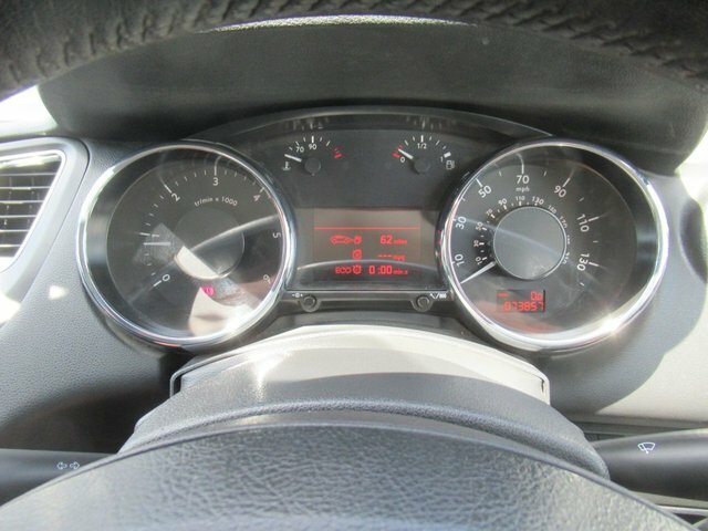 Peugeot 5008 1.6L Allure Black #39