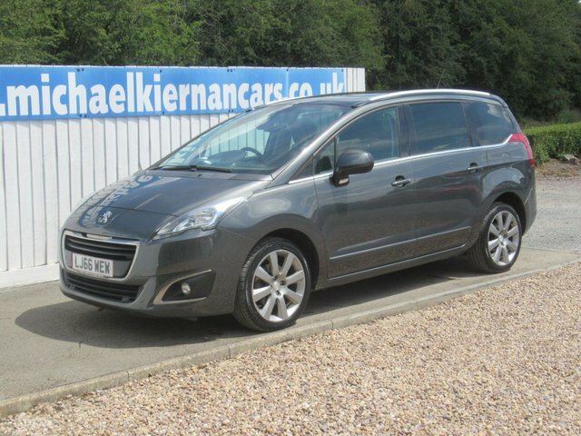 Peugeot 5008 1.6L Allure Black #9