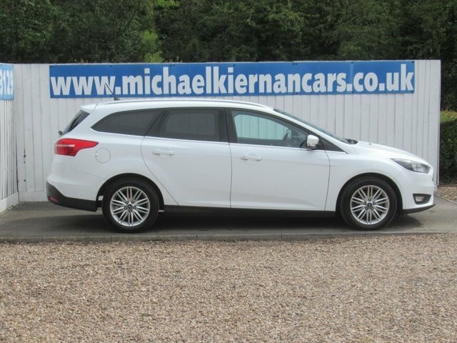 Ford Focus 1.5 Tdci Zetec Edition Estate Eu White #2