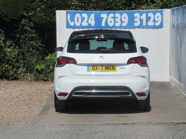 DS DS 4 1.6 Bluehdi Performance Line Hatchback White #6