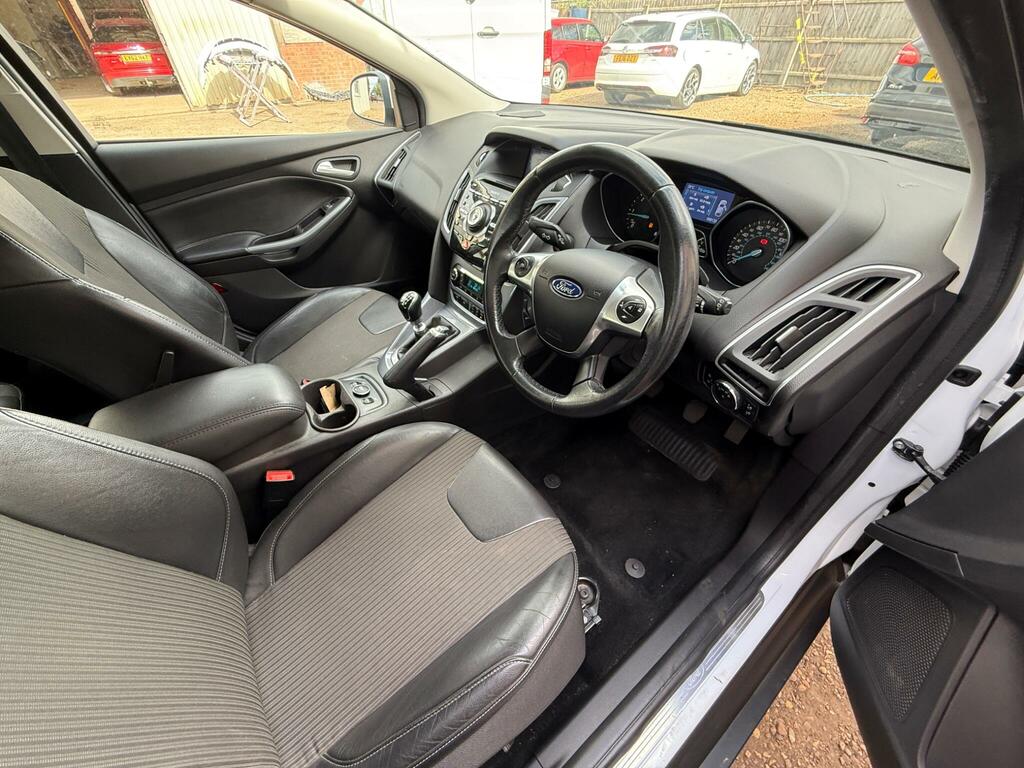 Ford Focus 1.5T Ecoboost Zetec S Euro 6 S S White #2