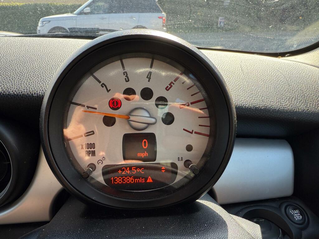 Mini Hatch 1.6 Cooper D Euro 5 Ss Red #3
