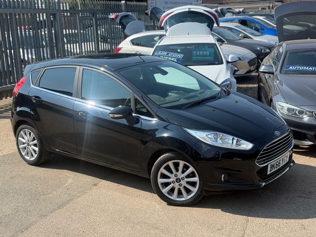 Ford Fiesta 1.5 Tdci Titanium Euro 6 Silver