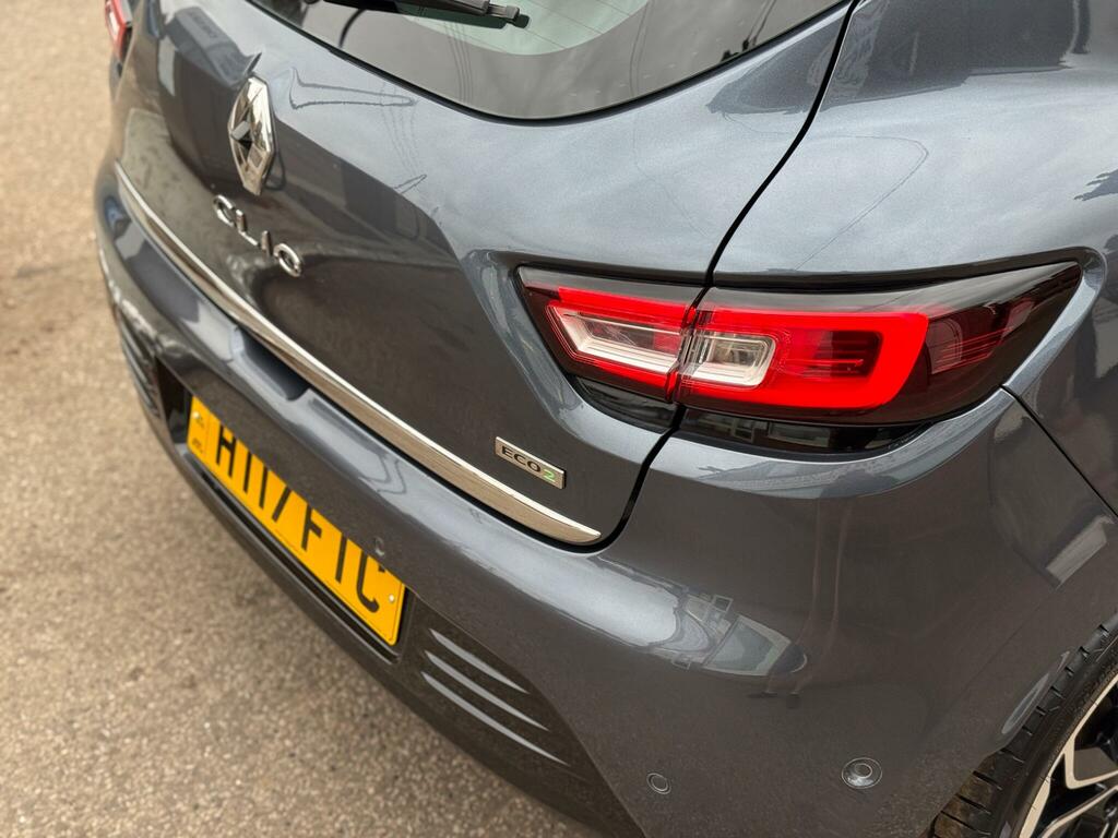 Renault Clio 1.5 Dci Signature Nav Euro 6 Ss HT17FTC Grey #2