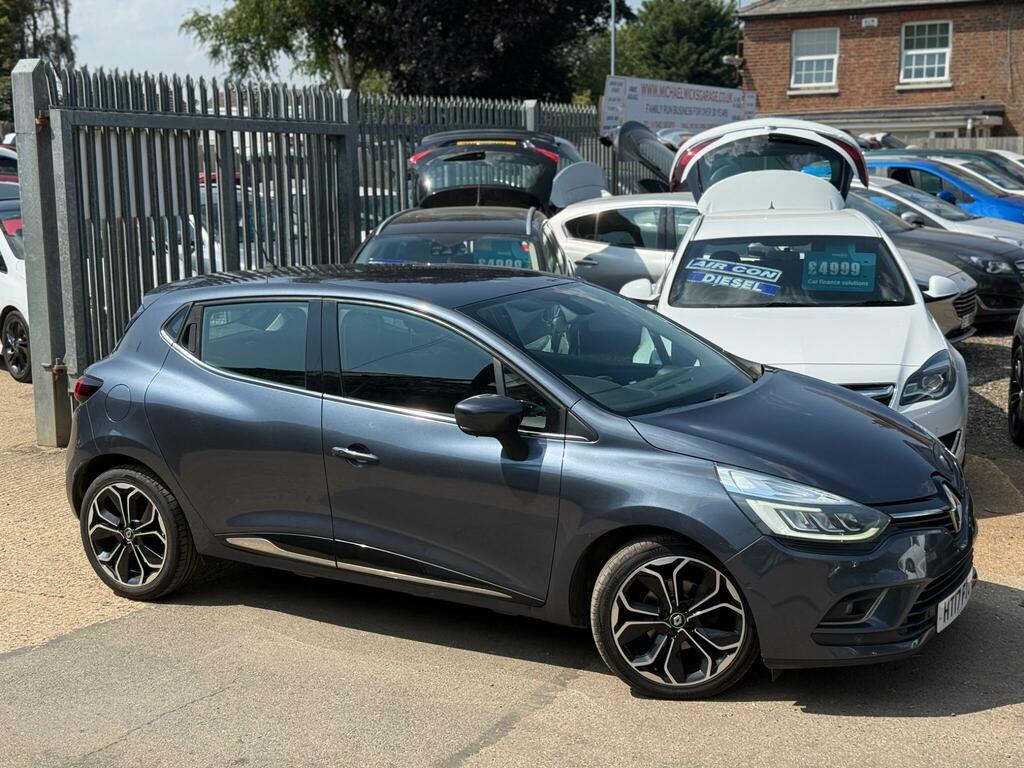 Renault Clio 1.5 Dci Signature Nav Euro 6 Ss Grey