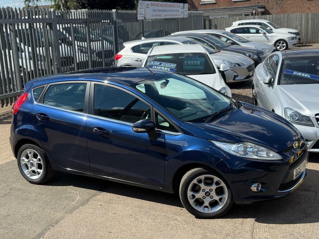 Ford Fiesta 1.4 Tdci Dpf Zetec Blue