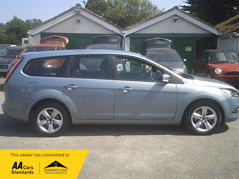 Ford Focus Hatchback 2.5 Blue #17
