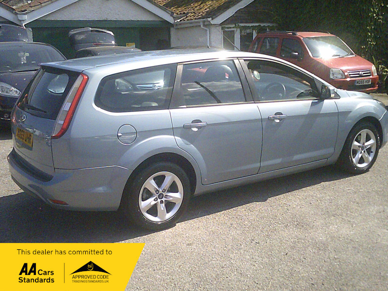 Ford Focus Hatchback 2.5 Blue #16
