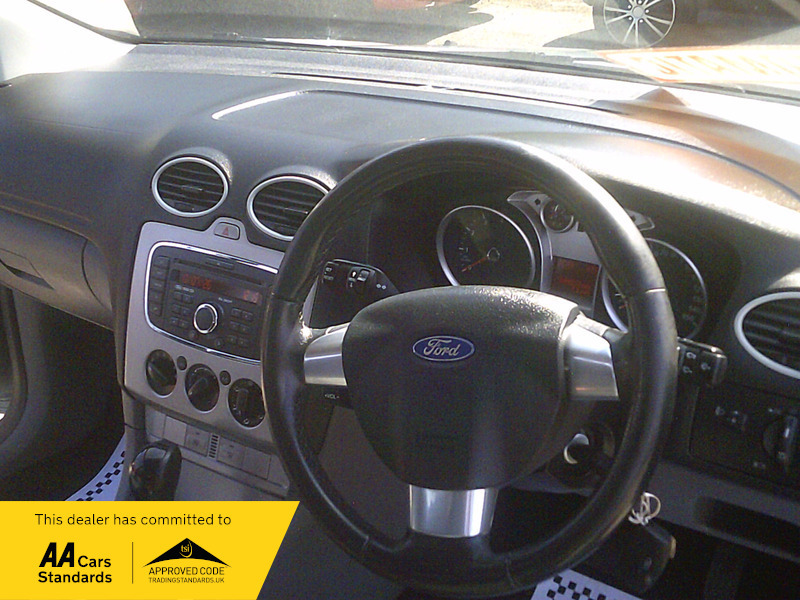 Ford Focus Hatchback 2.5 Blue #23