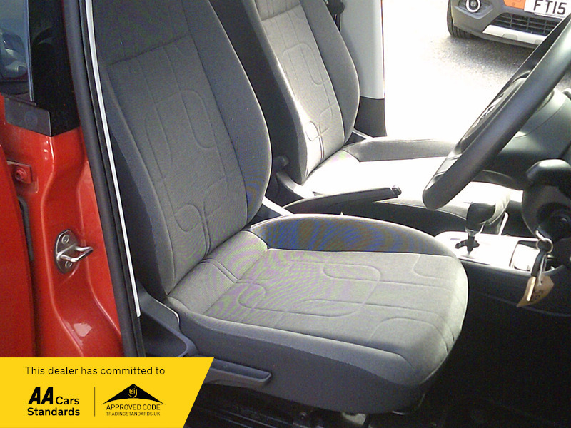 Volkswagen Up 1.0 Move Black #22