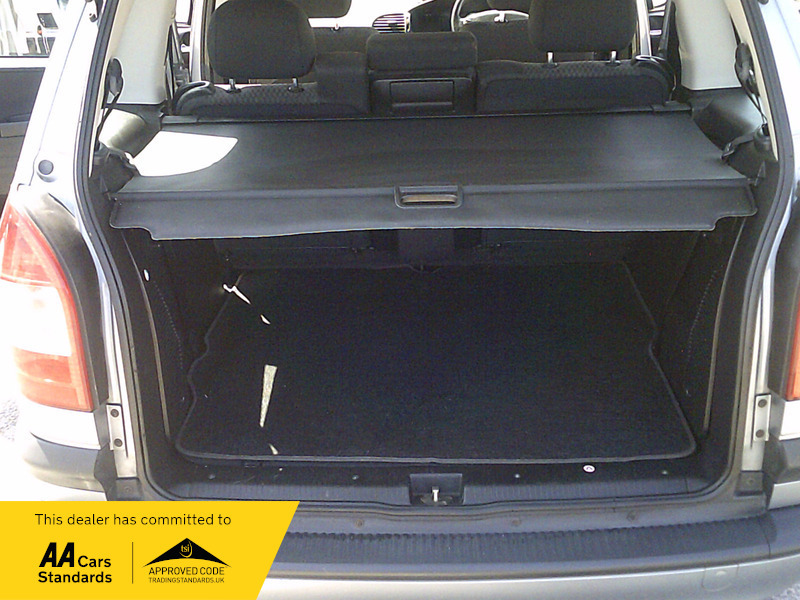 Vauxhall Zafira Design Silver #27
