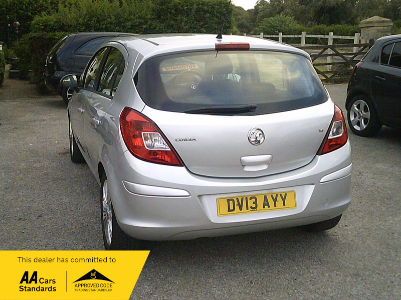 Vauxhall Corsa 1.4 16V Sxi Euro 5 Red #9