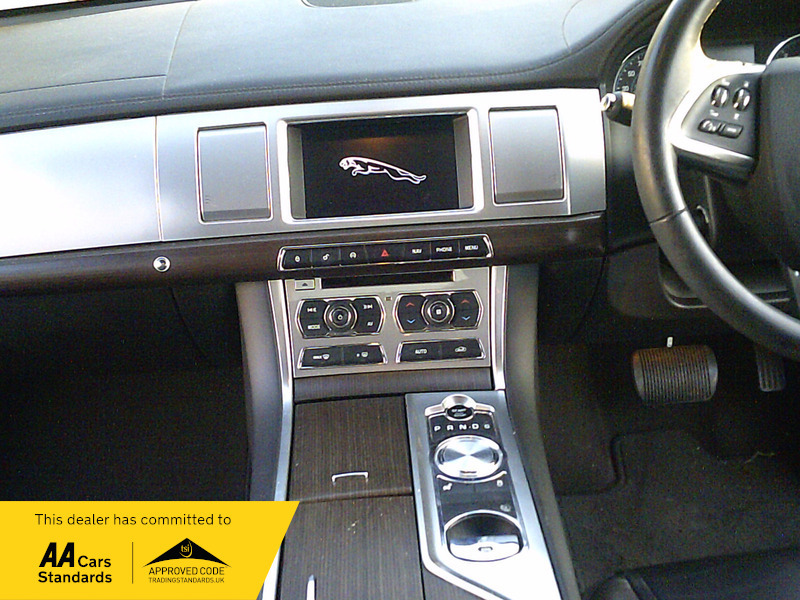 Jaguar XF 3.0 V6 Portfolio 340 Bhp Green #22