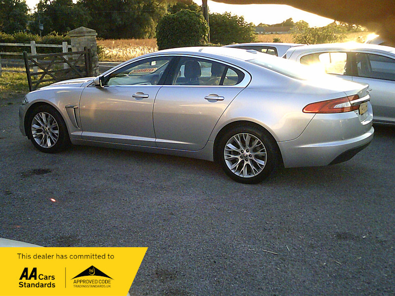 Jaguar XF 3.0 V6 Portfolio 340 Bhp Green #10