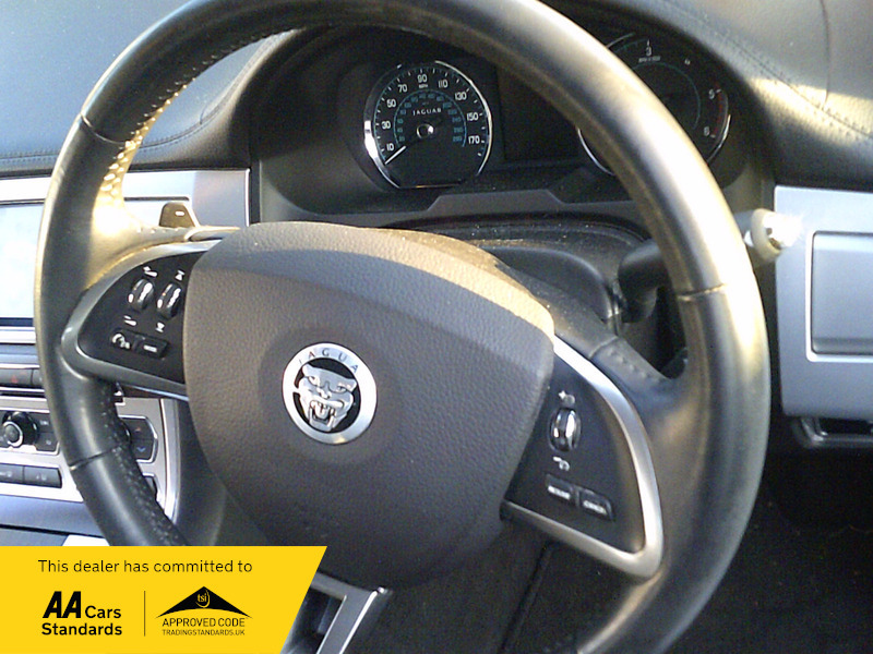 Jaguar XF 3.0 V6 Portfolio 340 Bhp Green #21