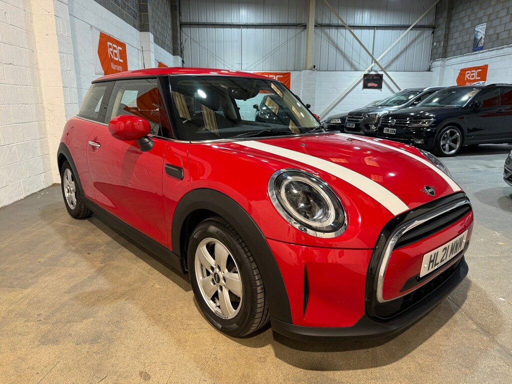 Mini Hatch 1.5 Cooper Classic HL21MWM Red #5