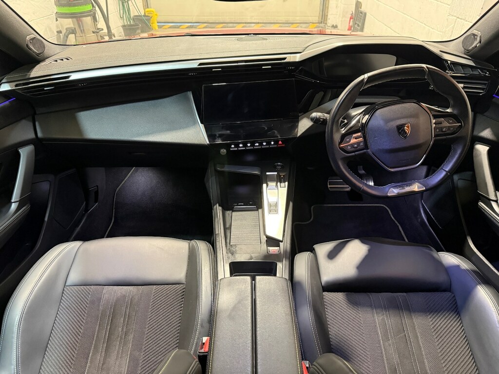 Peugeot 308 1.2 Puretech Allure Premium Eat8 White #11