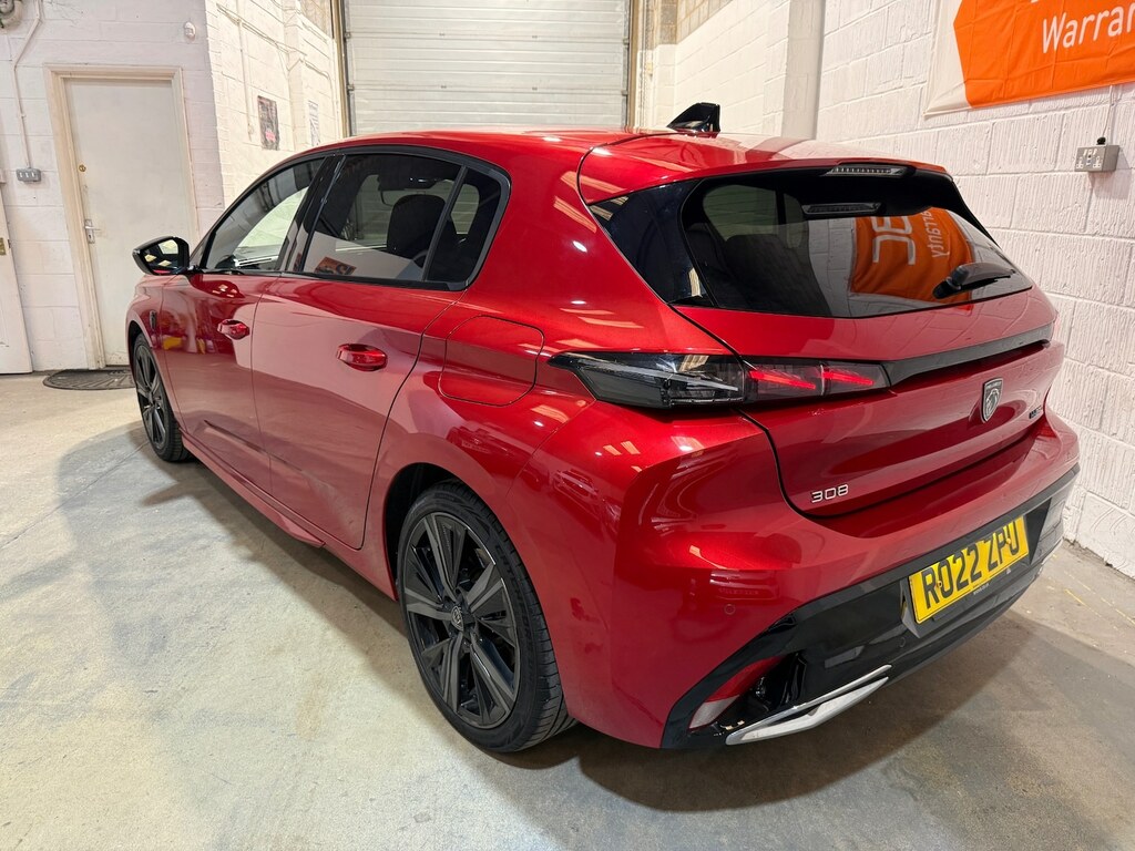 Peugeot 308 1.6 Plug-in Hybrid 225 Gt Premium E-eat8 Red #3