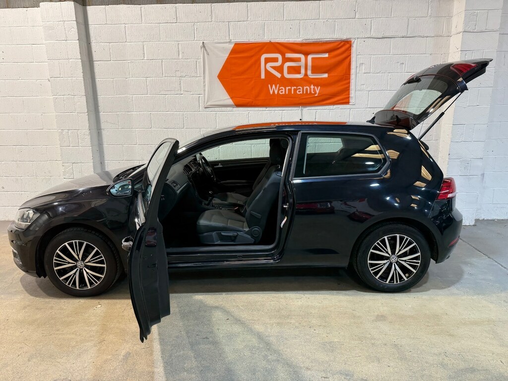 Volkswagen Golf 1.0 Tsi 110 Se Nav Black #6