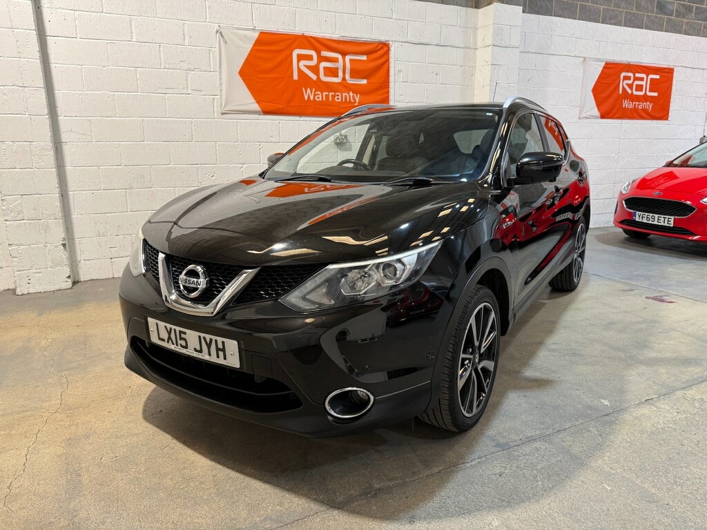 Nissan Qashqai 1.2 Dig-t Tekna Black