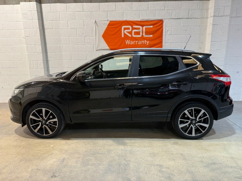 Nissan Qashqai 1.2 Dig-t Tekna Black #2