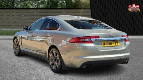 Jaguar XF Premium Luxury V6 AJ09FYV #3