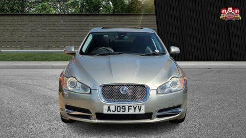 Jaguar XF Premium Luxury V6 AJ09FYV #5