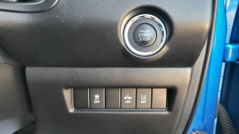 Suzuki Swift Ultra Mhev Silver #17