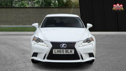 Lexus IS 300H F Sport White #4