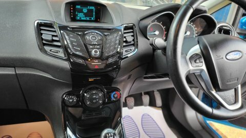 Ford Fiesta 1.0 Ecoboost Zetec  #14