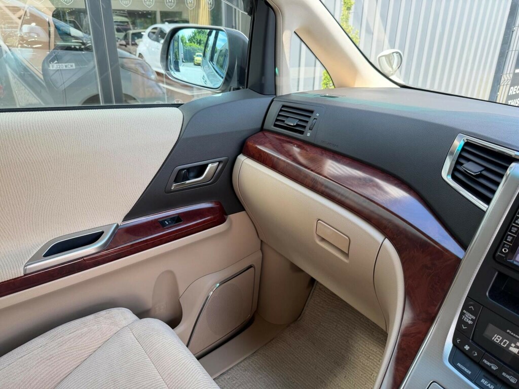 Toyota Alphard Welcab 3.5I 4Wd Deposit Taken White #76