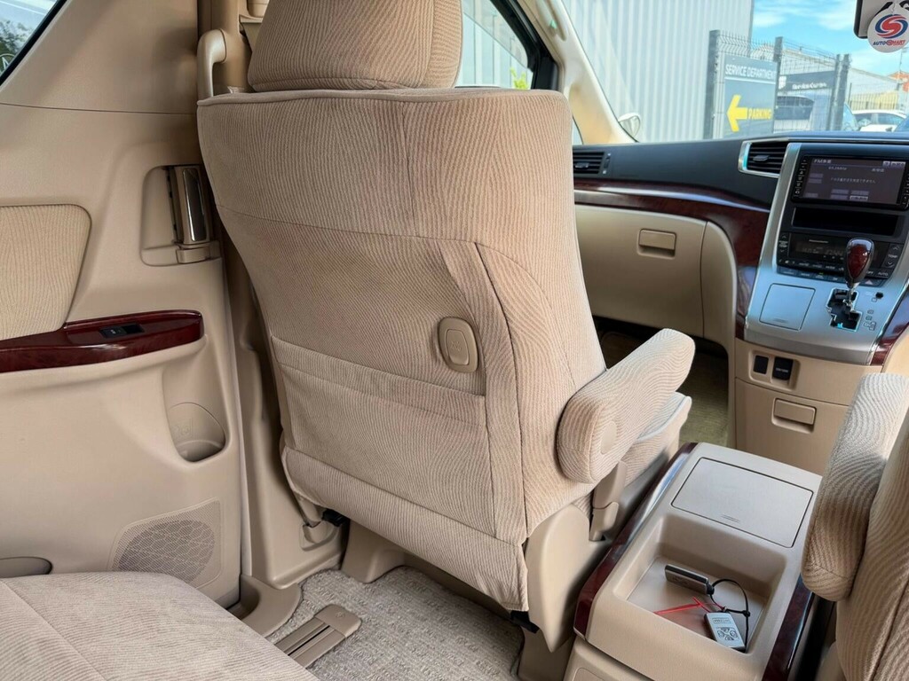 Toyota Alphard Welcab 3.5I 4Wd Deposit Taken White #54
