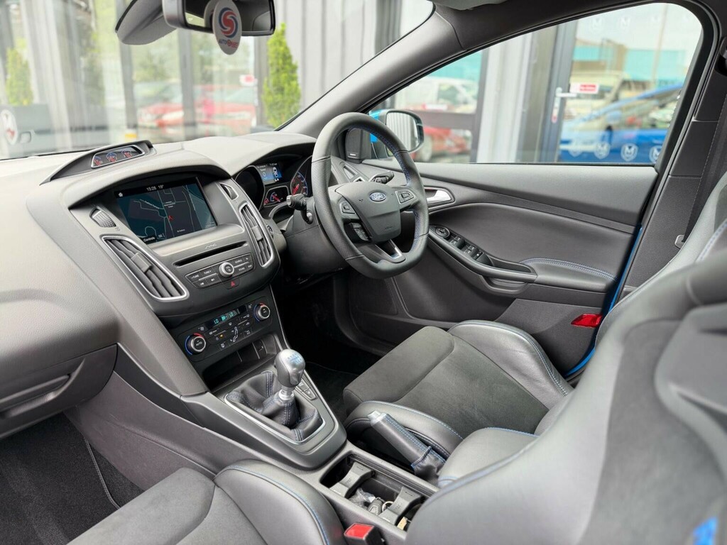 Ford Focus 2.3T Ecoboost Rs Awd Euro 6 Ss Blue #2