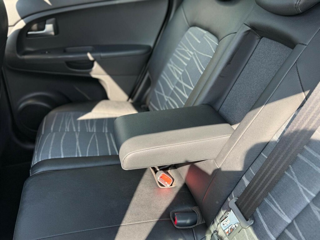 Kia Venga 3 Automatic Grey #57